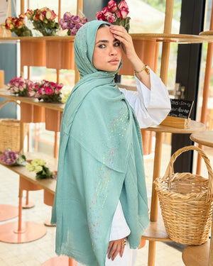 Twist of Lines Hijab – Designs - Design 01 – Twist 1