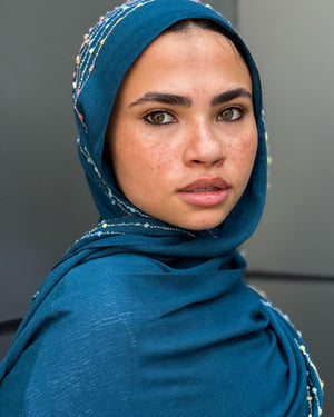 Twist of Lines Hijab – Designs - Design 13 – Twist 13