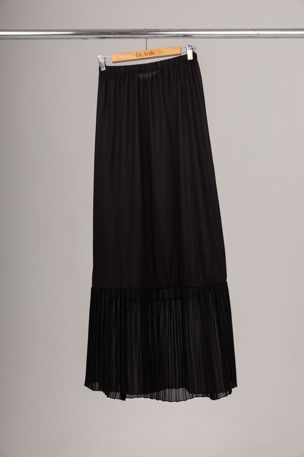 Black Pleated – 1005