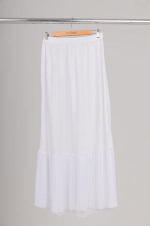 White Pleated – 1006