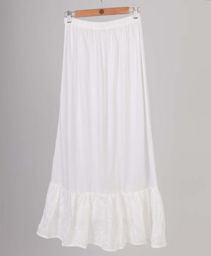 White Ruffle – 1004