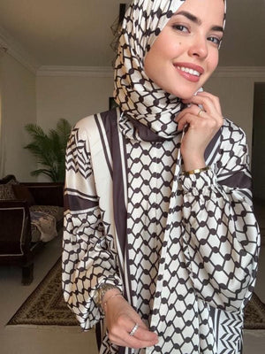 Satin Isdal – Patterns - Black Beige Keffiyeh – 2007