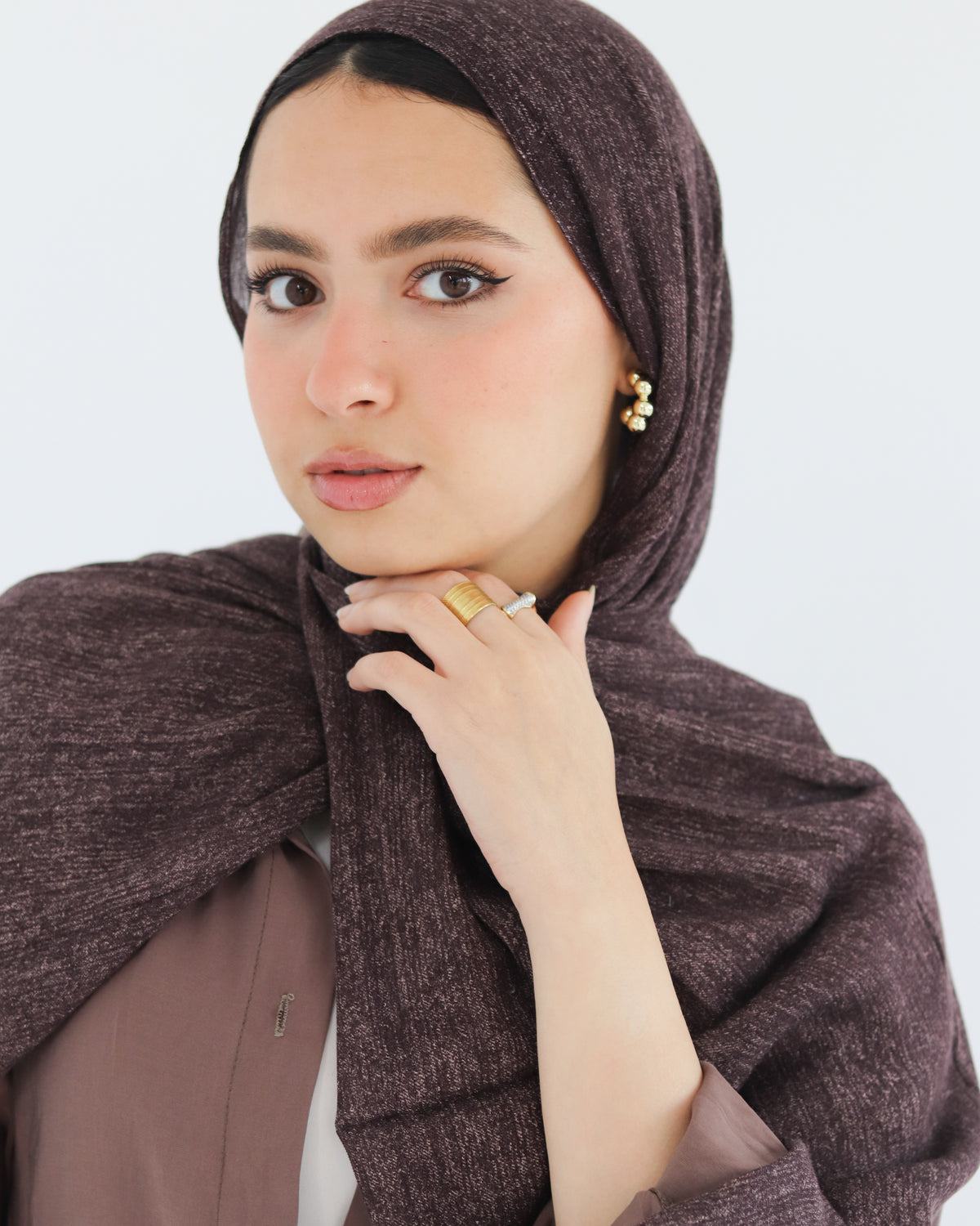 Airy Linen Hijab – Chocolate