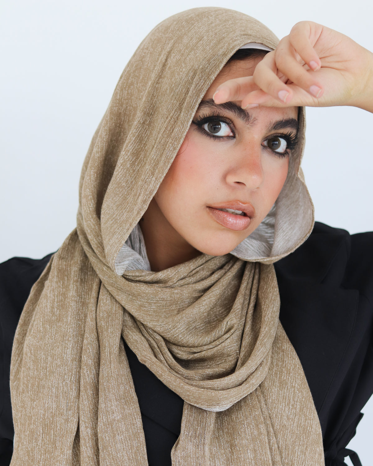 Airy Linen Hijab – Beige