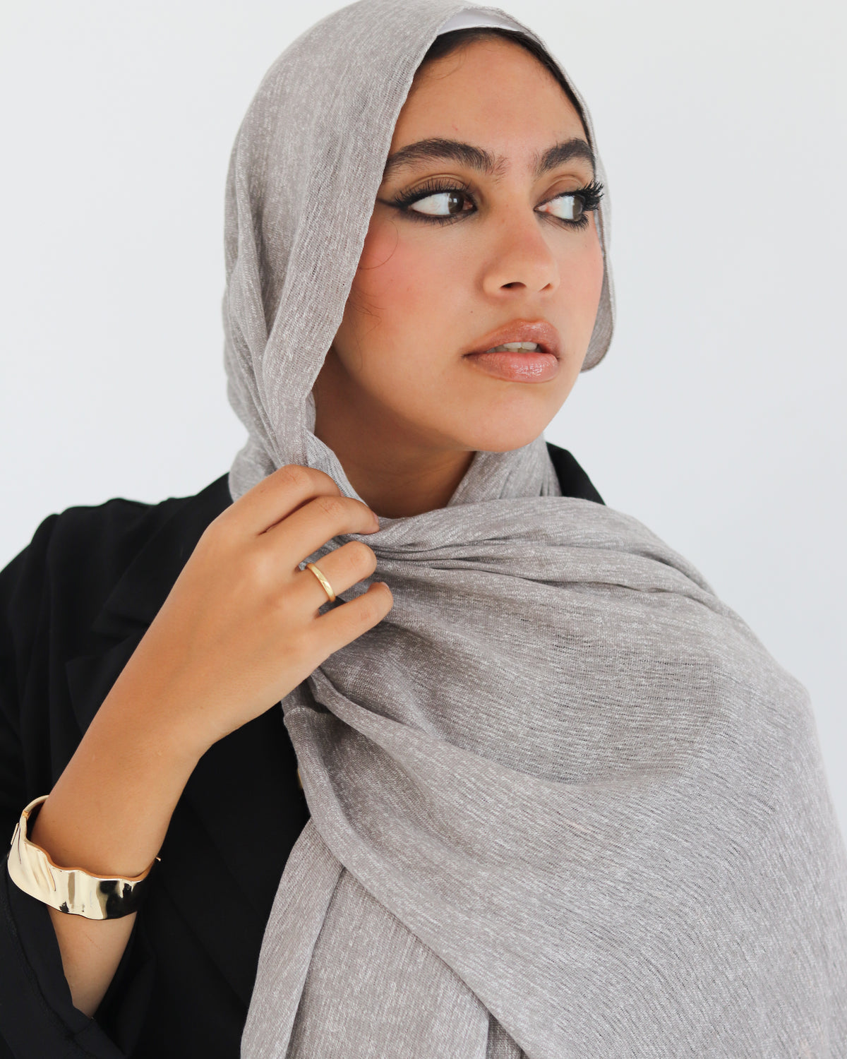 Airy Linen Hijab – Grey