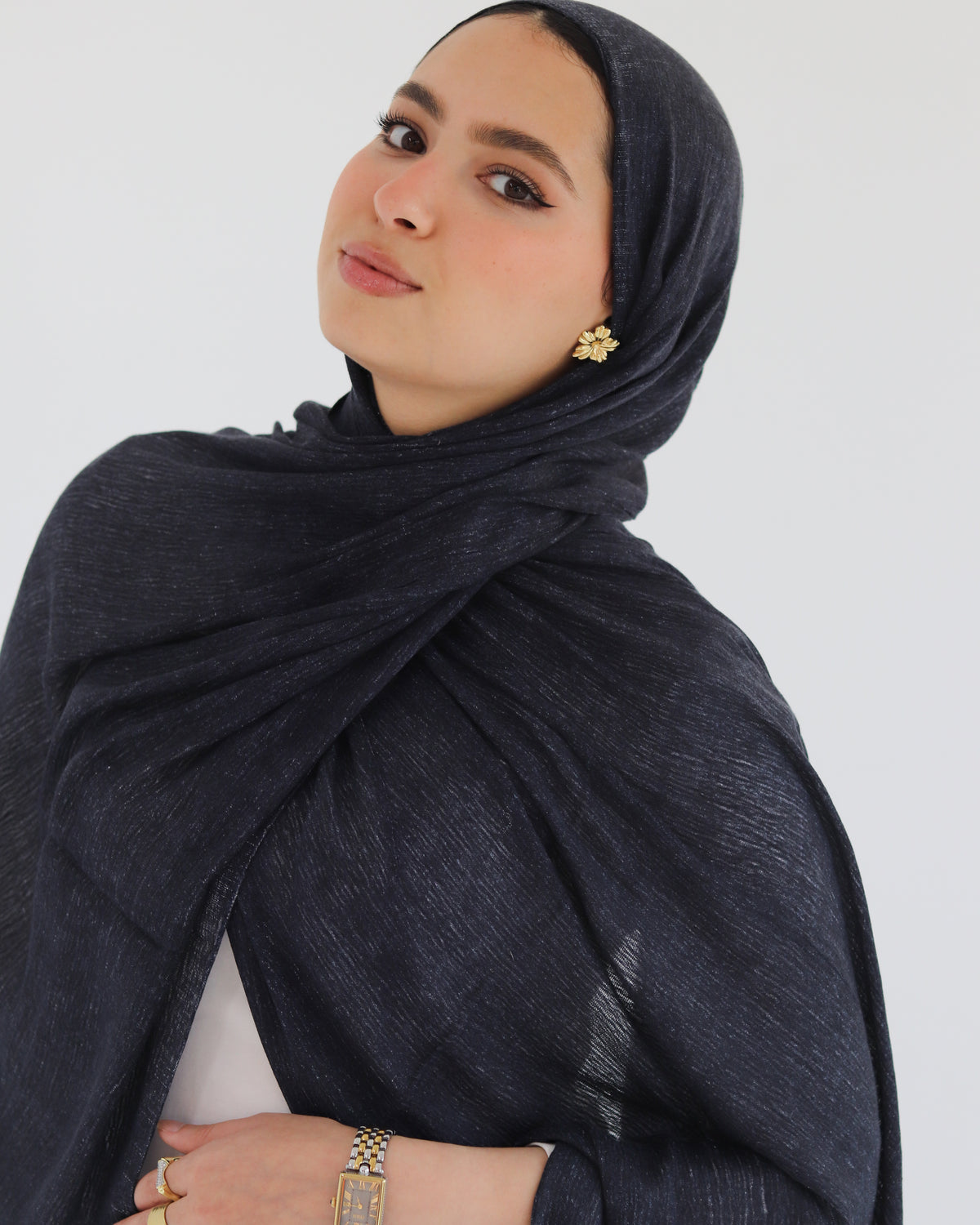 Airy Linen Hijab – Dark Grey
