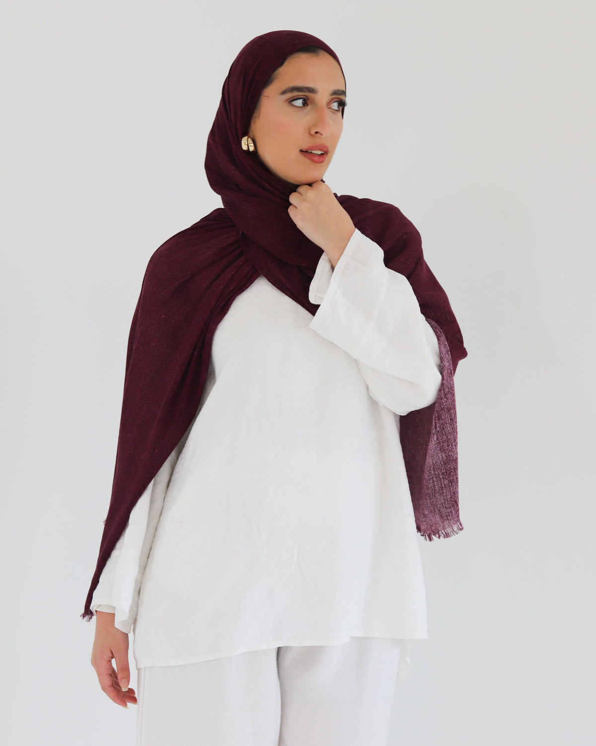Airy Linen Hijab – Maroon