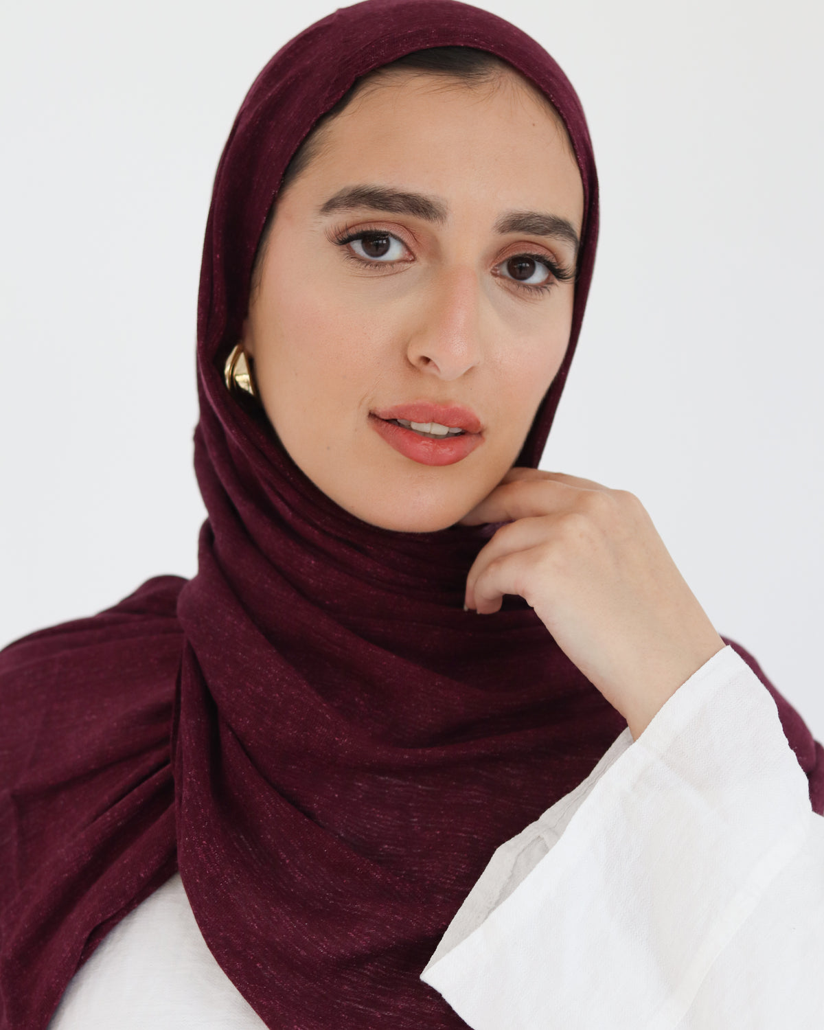 Airy Linen Hijab – Maroon