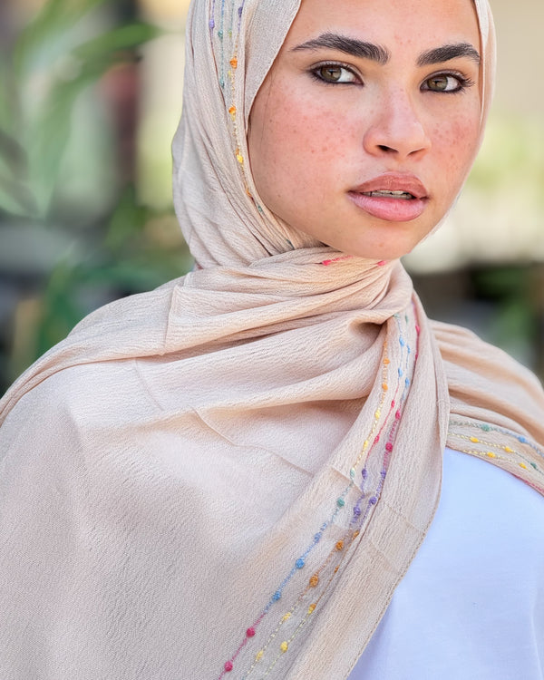 Twist of Lines Hijab